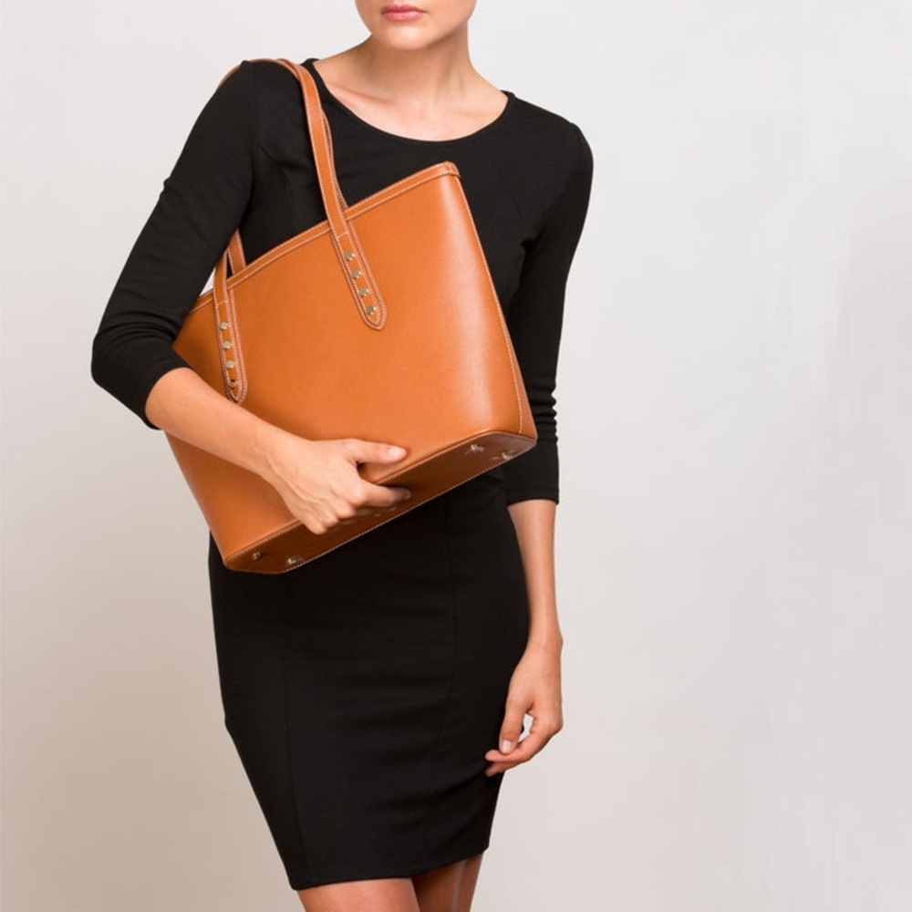 SUSU Leather Tote